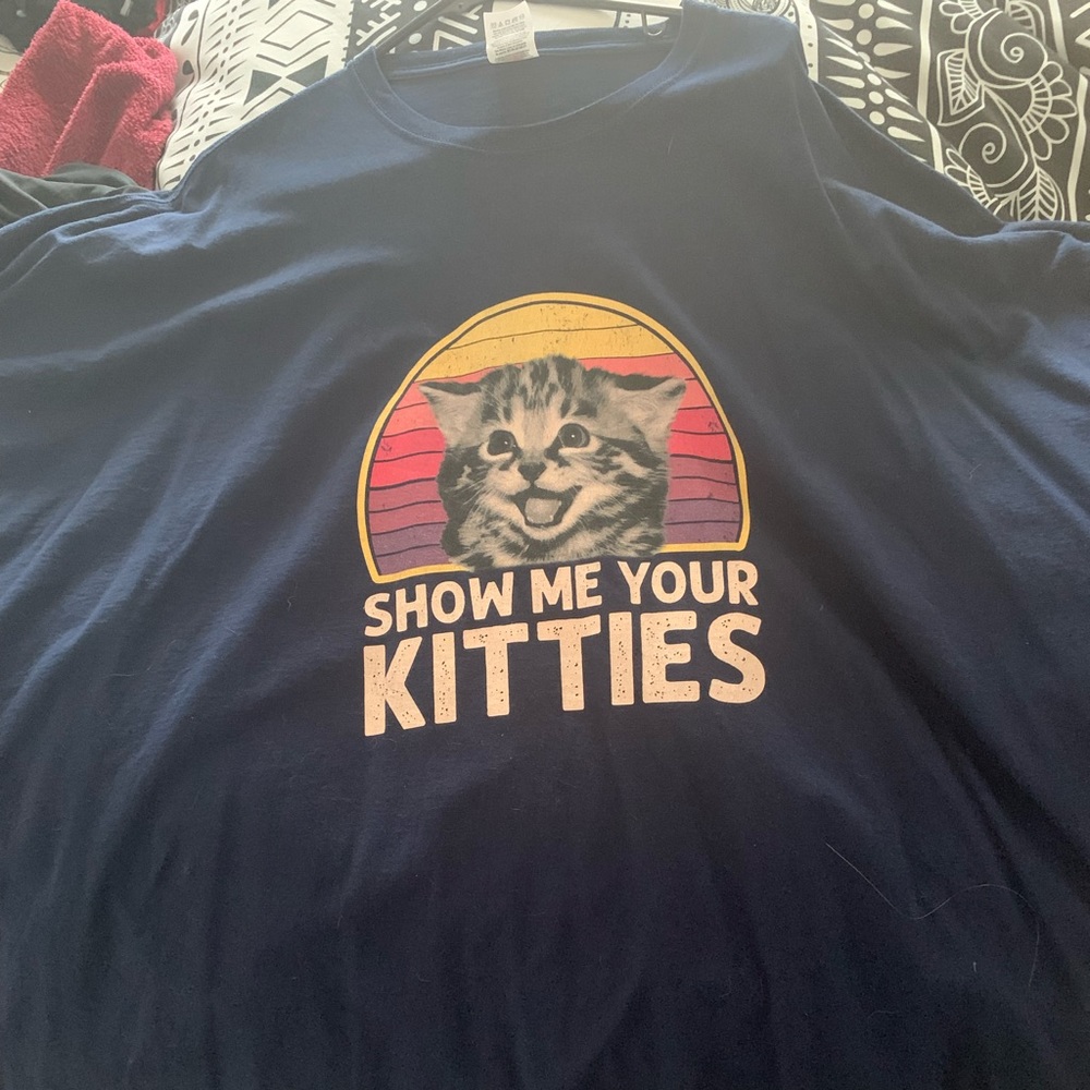 6x T-Shirt
